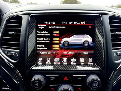 Used 2017 Jeep Grand Cherokee SRT image 5