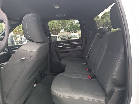 Used 2026 RAM 2500 Big Horn AWD/4WD image 15