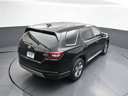 Certified 2023 Honda Pilot EX-L image 40