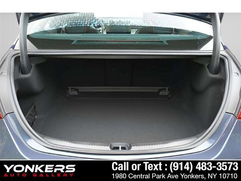 Used 2024 Mercedes-Benz C 300 4MATIC Sedan image 39