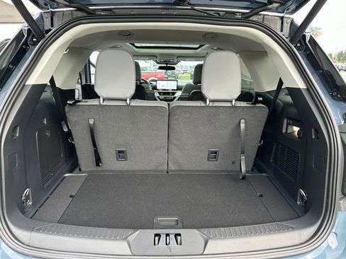 New 2025 Ford Explorer Active w/ Active Comfort Package image 23