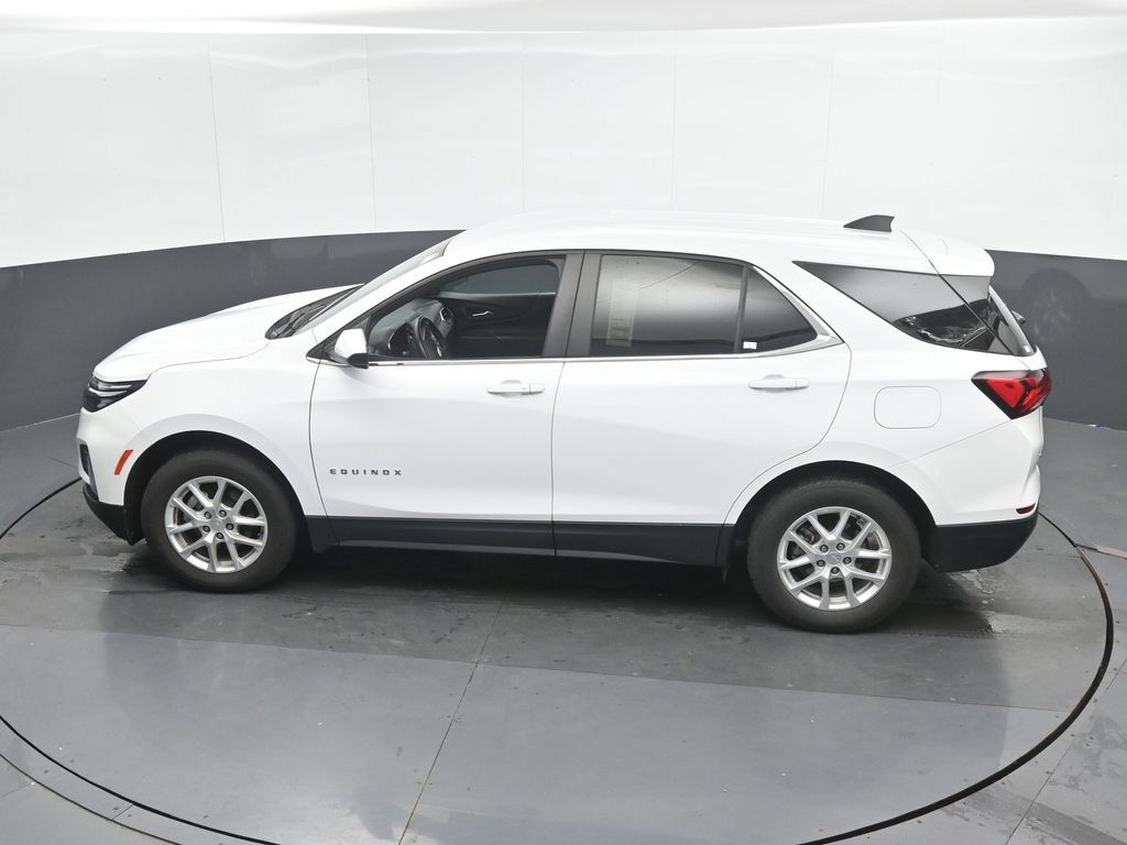 Used 2024 Chevrolet Equinox LT AWD/4WD image 36