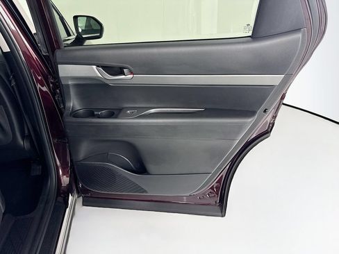 Used 2024 Hyundai Palisade SEL FWD image 28