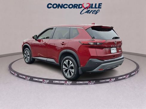 Used 2023 Nissan Rogue SV AWD/4WD image 4