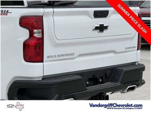 New 2026 Chevrolet Silverado 1500 Custom Trail Boss AWD/4WD image 6