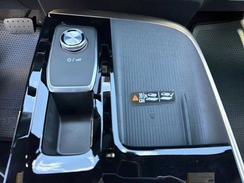 New 2026 Buick Enclave Avenir w/ Super Cruise Package image 11