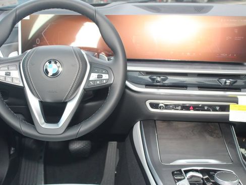 Used 2026 BMW X5 xDrive40i w/ Climate Comfort Package AWD/4WD image 18