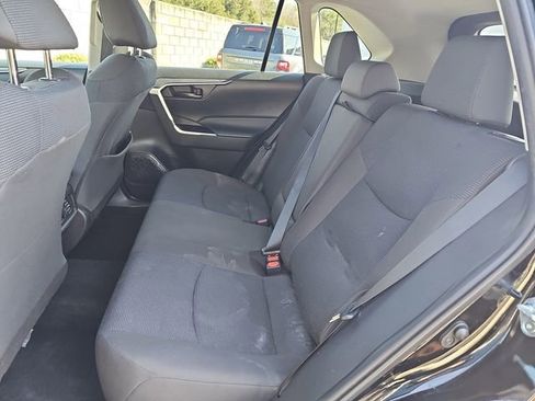 Used 2023 Toyota RAV4 LE image 13