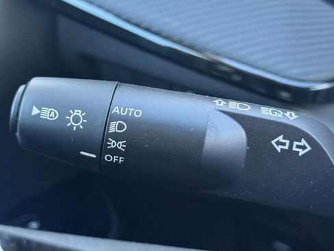 New 2026 Nissan Kicks SR w/ Cold Weather Package image 25