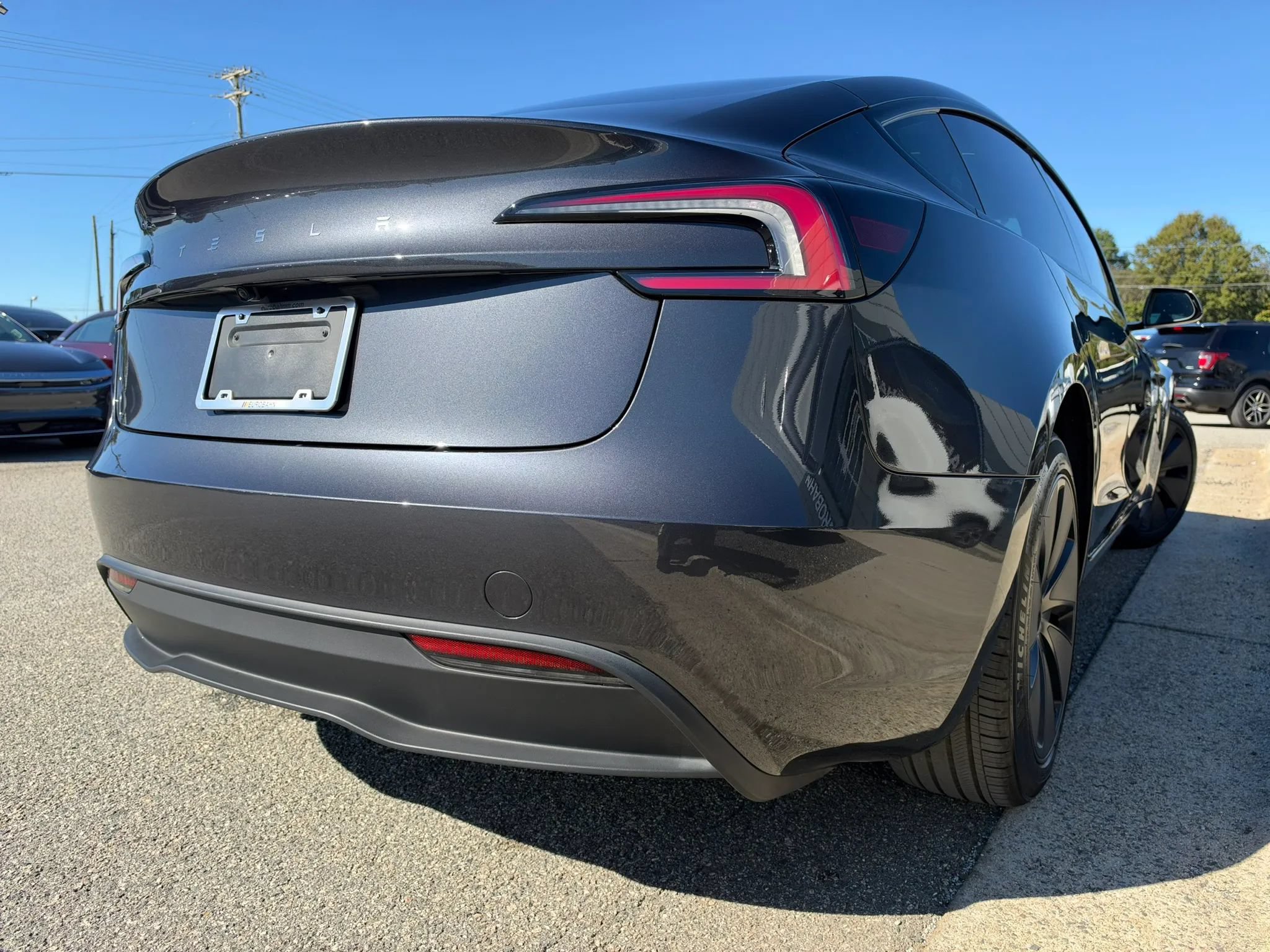 Used 2025 Tesla Model 3 RWD image 5