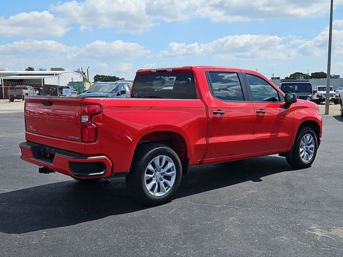 Used 2022 Chevrolet Silverado 1500 Custom RWD image 6