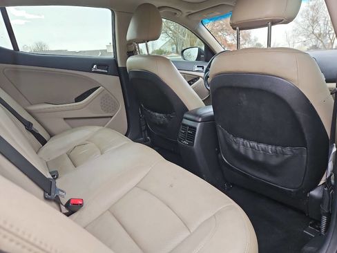 Used 2013 Kia Optima EX w/ Premium Pkg image 12