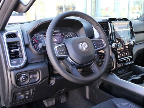 New 2026 RAM 1500 Big Horn AWD/4WD image 11