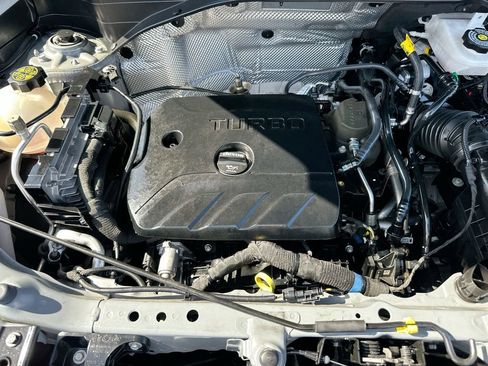 Used 2023 Chevrolet TrailBlazer LT FWD image 27