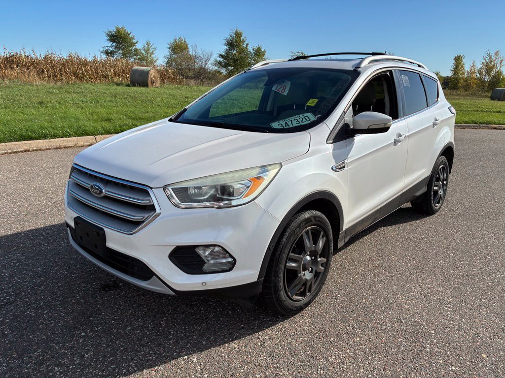 Used 2018 Ford Escape Titanium AWD/4WD image 4