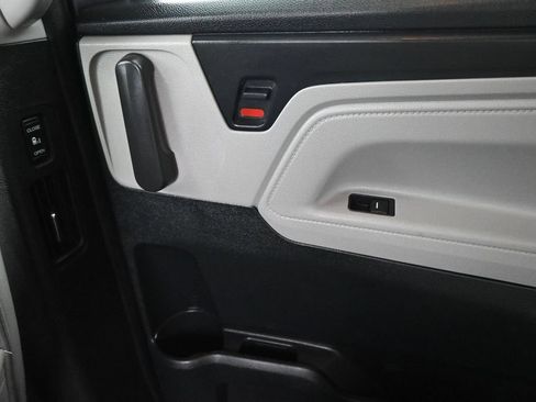 Used 2024 Honda Odyssey Touring image 38