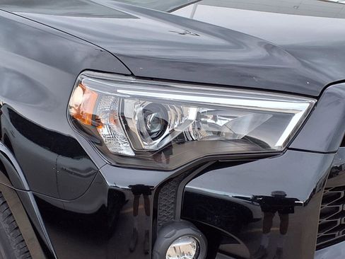 Used 2021 Toyota 4Runner SR5 image 4