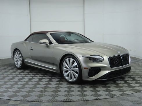 Used 2026 Bentley Continental GTC image 11