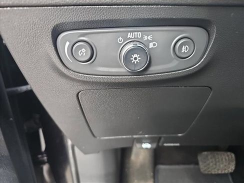 Used 2023 Buick Encore GX Select w/ Safety Package II image 26