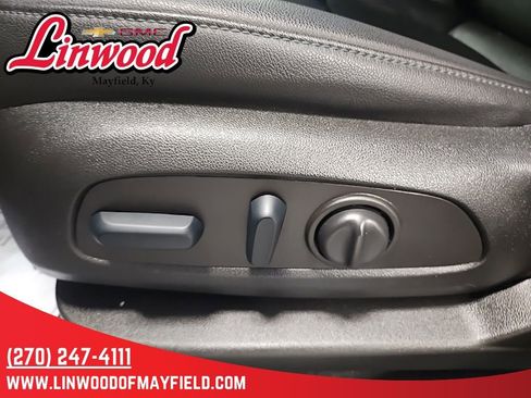 Used 2022 Chevrolet Blazer LT w/ Sound & Technology Package image 20