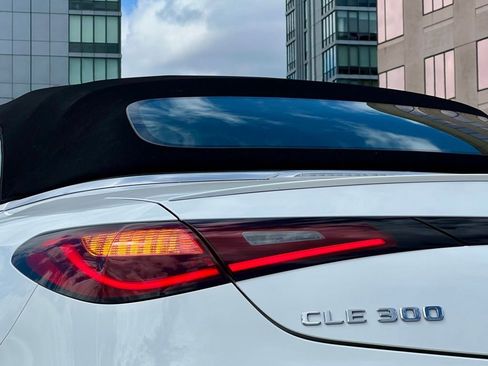 Certified 2026 Mercedes-Benz CLE 300 4MATIC Cabriolet image 10