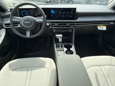 New 2026 Hyundai Sonata SE FWD image 22