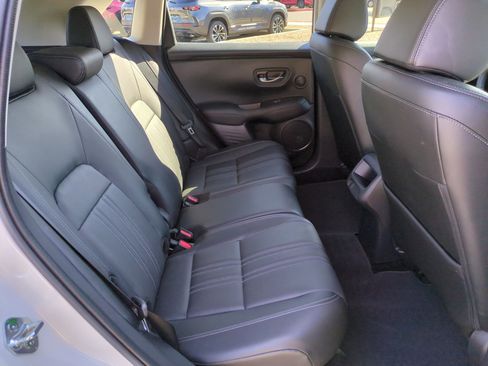 Used 2025 Honda HR-V EX-L image 28