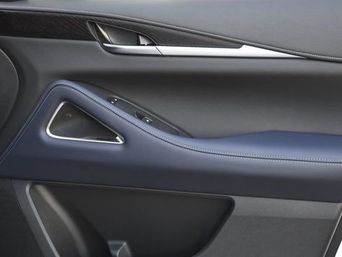 New 2026 INFINITI QX60 Sport w/ Dark Cargo Package image 17