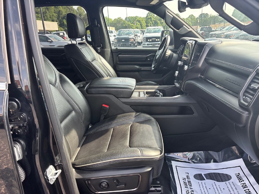 Used 2022 RAM 1500 Limited w/ Body-Colour Bumper Group AWD/4WD image 13