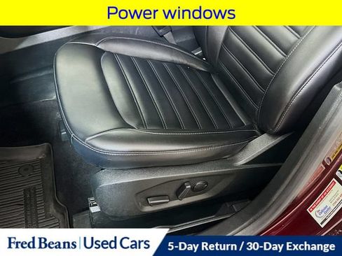 Used 2022 Ford Edge SEL w/ Convenience Package AWD/4WD image 23