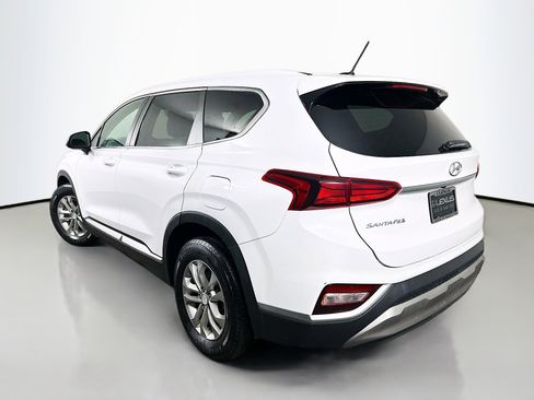 Used 2020 Hyundai Santa Fe SE image 5