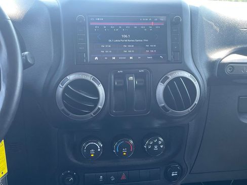 Used 2014 Jeep Wrangler Sport AWD/4WD image 24
