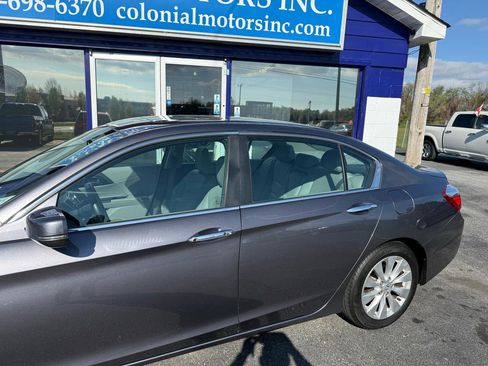 Used 2015 Honda Accord EX-L image 2