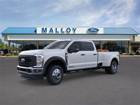 New 2026 Ford F450 XL w/ 360-Degree Camera Package image 2
