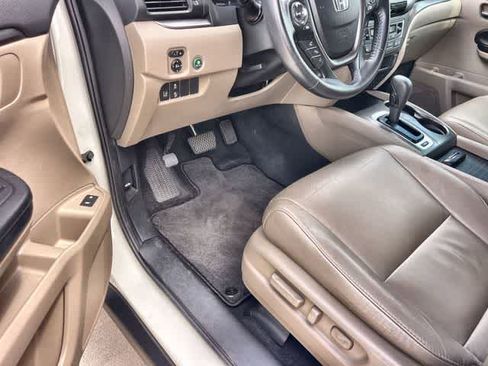 Used 2016 Honda Pilot EX-L image 3