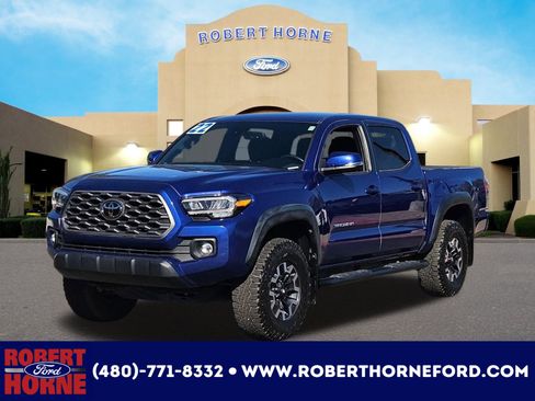 Used 2022 Toyota Tacoma TRD Off-Road image 1