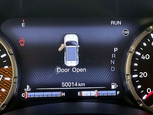 Used 2020 Jeep Renegade Limited w/ Advanced Technology Group image 6