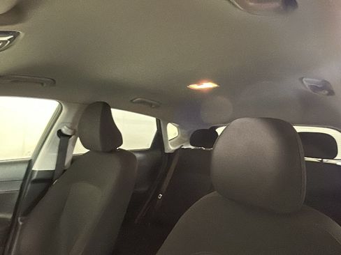 Used 2024 Hyundai Kona SEL FWD image 15