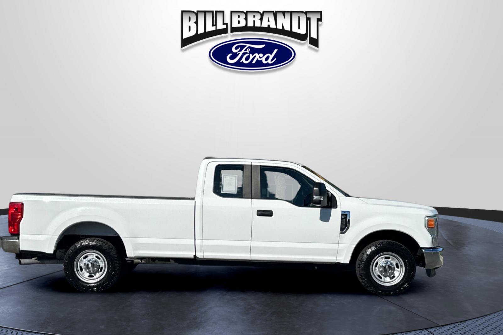 Certified 2022 Ford F250 XL w/ Power Equipment Group RWD image 2