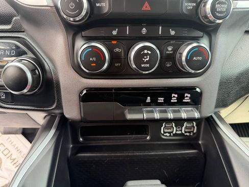 Used 2021 RAM 1500 Big Horn AWD/4WD image 23