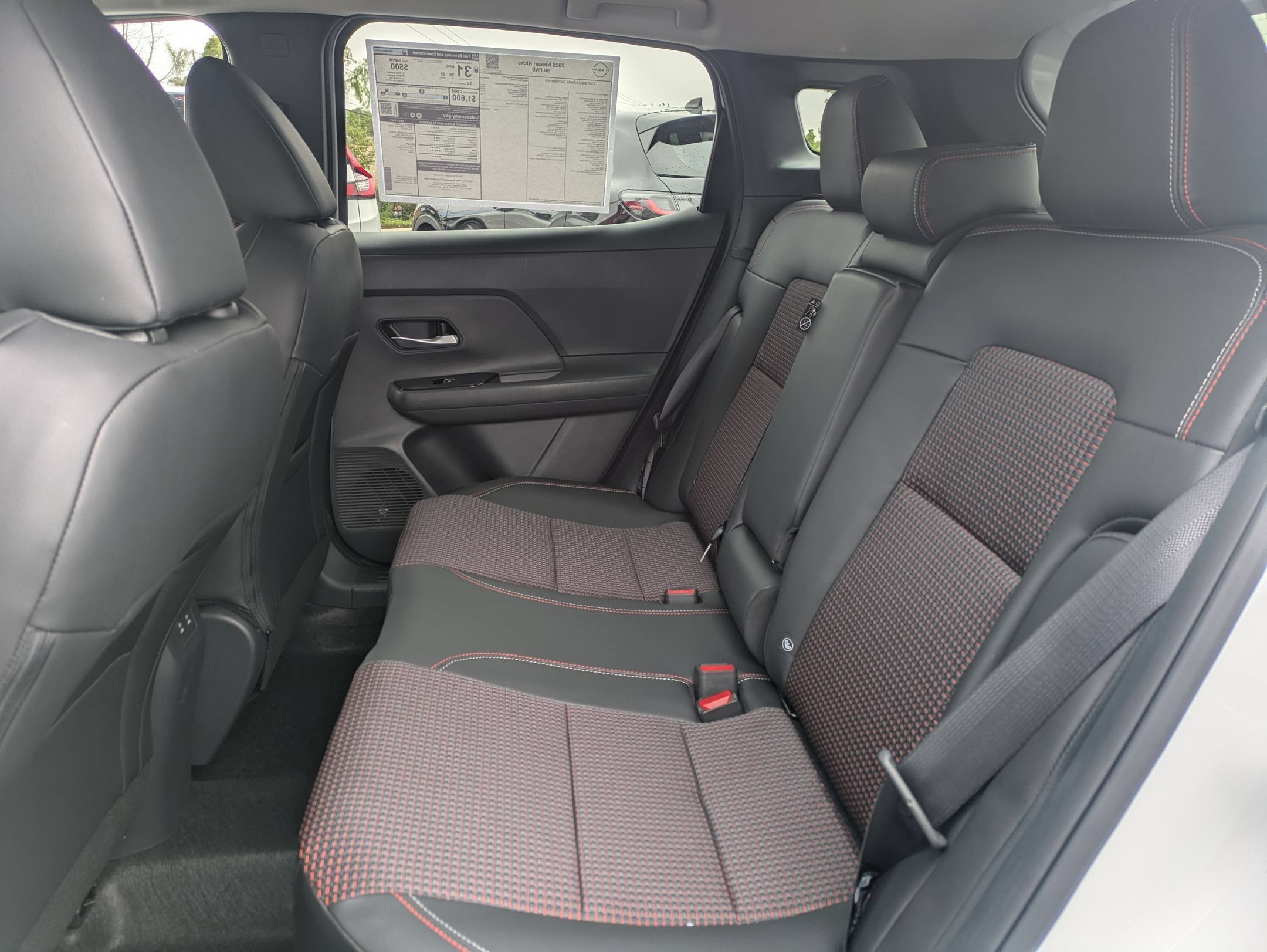 New 2026 Nissan Kicks SR FWD image 8