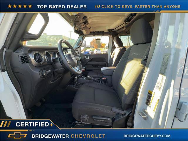 Used 2021 Jeep Wrangler Unlimited Sahara AWD/4WD image 11