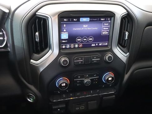 Used 2019 Chevrolet Silverado 1500 LT w/ All-Star Edition AWD/4WD image 30