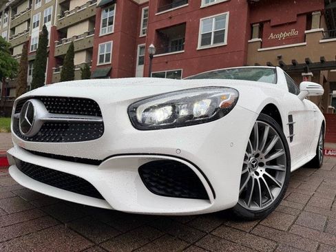 Used 2018 Mercedes-Benz SL 550 image 66