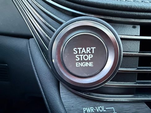 Used 2018 Lexus LS 500 w/ Interior Upgrade Package image 18