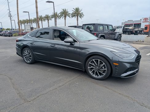 Used 2022 Hyundai Sonata Limited FWD image 7