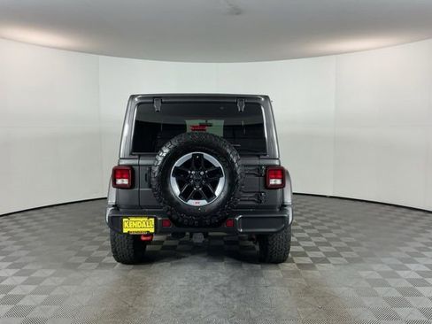 Used 2022 Jeep Wrangler Unlimited Rubicon AWD/4WD image 6