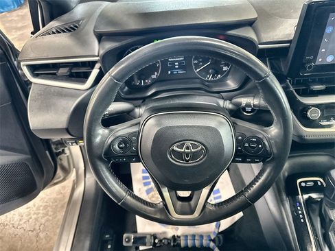 Used 2024 Toyota Corolla SE image 17