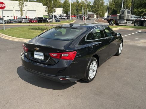 Used 2025 Chevrolet Malibu LT FWD image 10