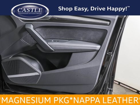 Used 2025 Audi SQ5 Premium Plus image 40